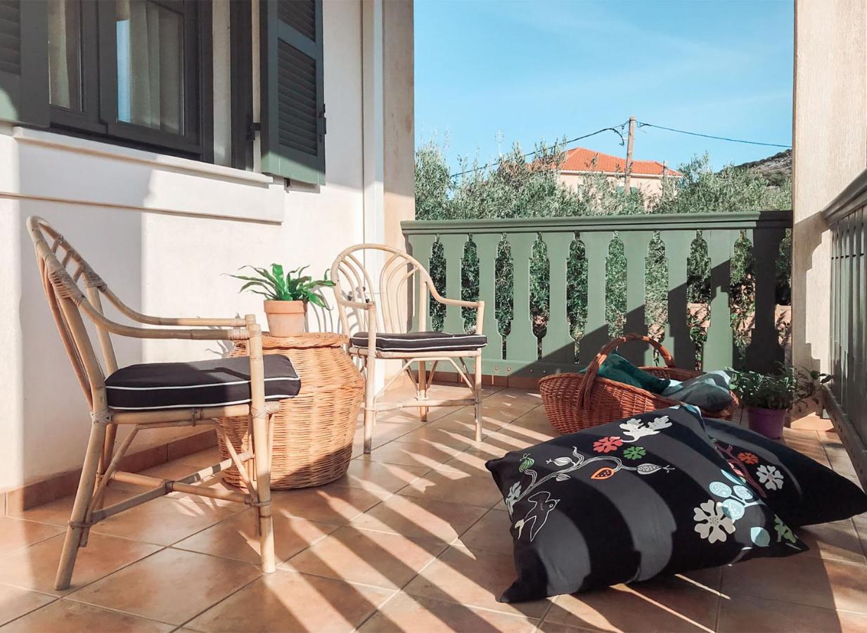 Agrilia Maison Razáta Esterno foto