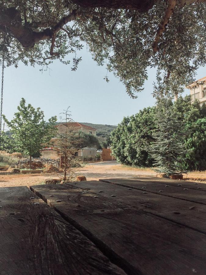 Agrilia Maison Razáta Esterno foto