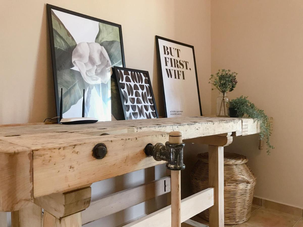 Agrilia Maison Razáta Esterno foto