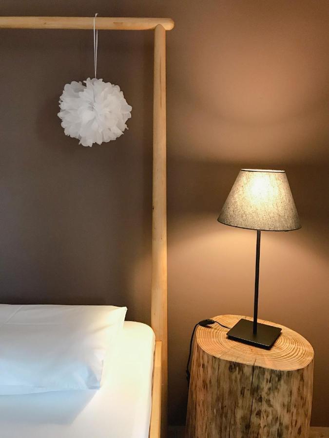 Agrilia Maison Razáta Esterno foto